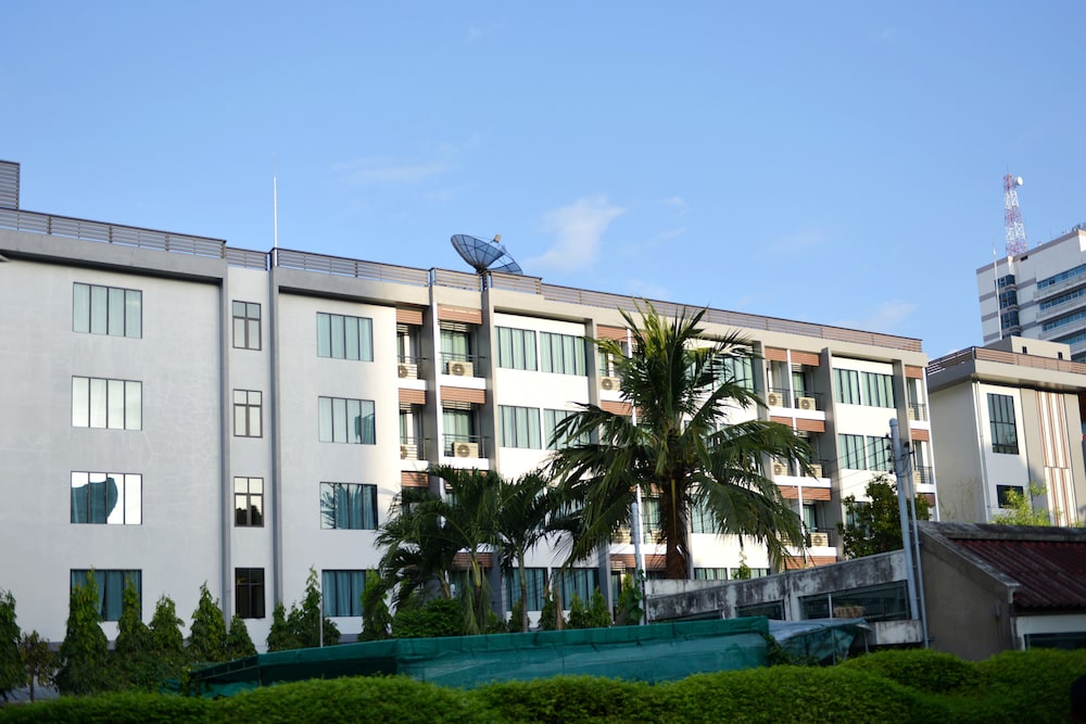 Picnic Hotel Bangkok 6/48