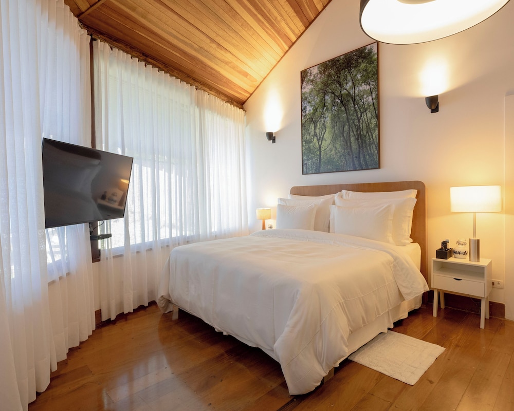 Unique Garden Hotel And Spa 16/49
