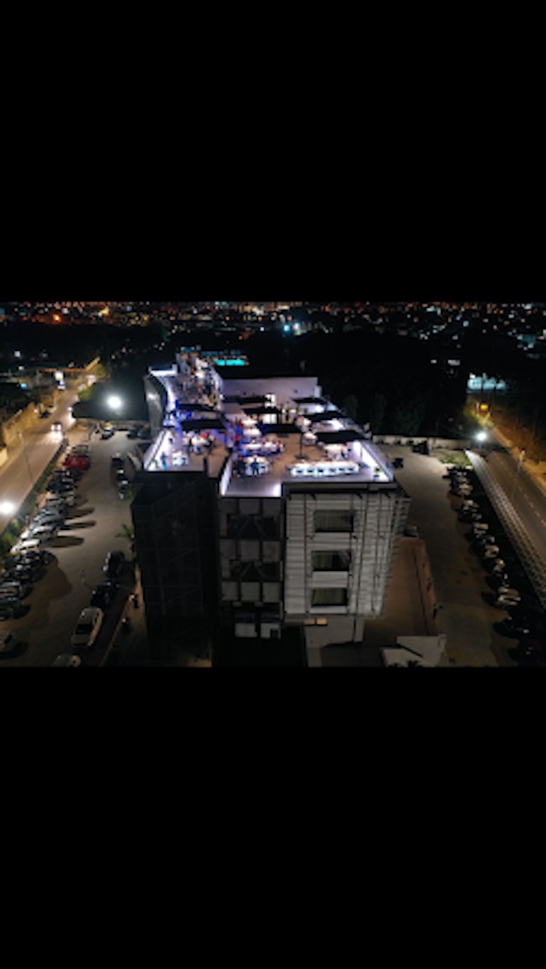 Salina Hotel 1/30