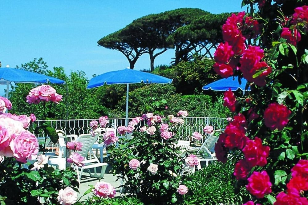 Hotel Bel Tramonto 46/51