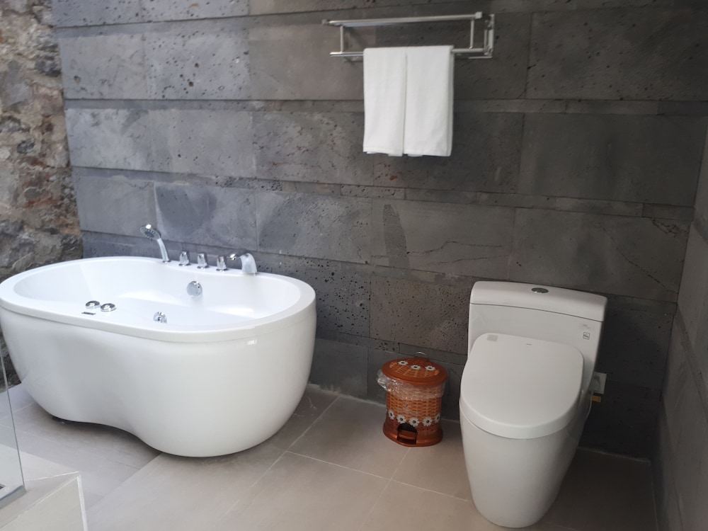 Nha Trang Harbor View Villa 47/47