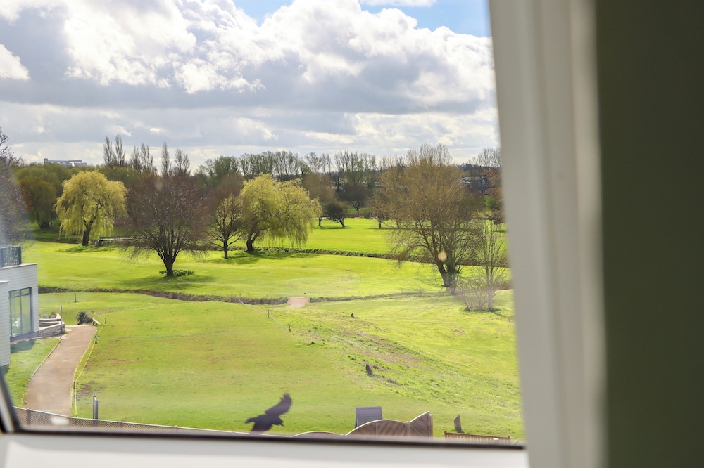 All Saints Hotel 38/60