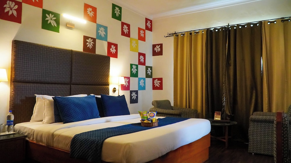 Golden Tulip Manali 22/92
