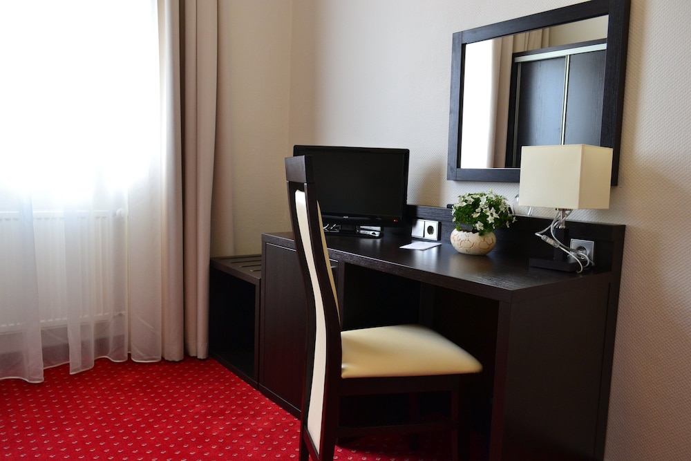 Hotel Herbst GmbH 31/33