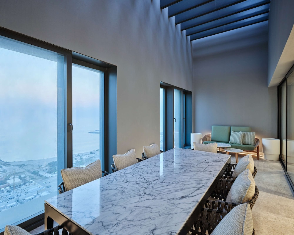 Grand Hyatt Kuwait Residences 41/44