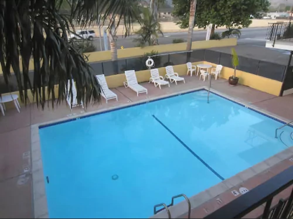 Lotus Of Lompoc - A Great Hospitality Inn 4/32