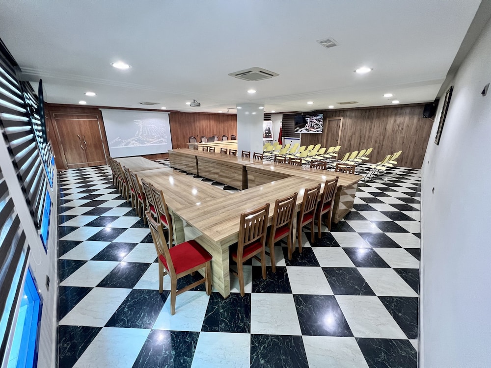 Hotel Annakhil 43/50