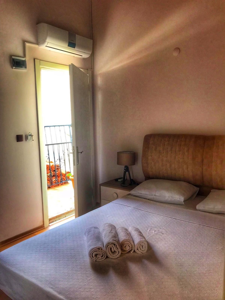 Cunda Thelara Otel 6/34