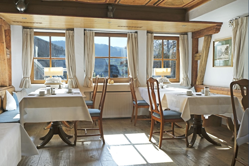 Hotel Bayerischer Hof Kur- & Sporthotel 39/50