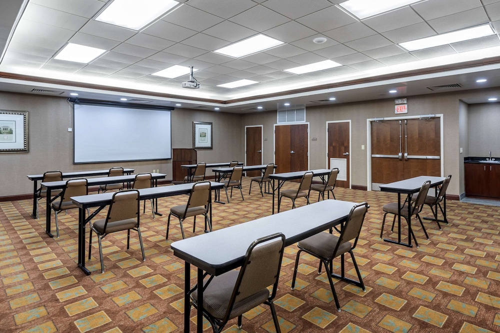 Comfort Suites Olive Branch - Memphis South 41/43
