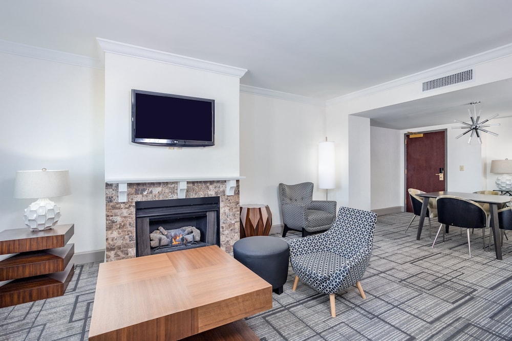 Holiday Inn Lafayette-City Centre 36/47