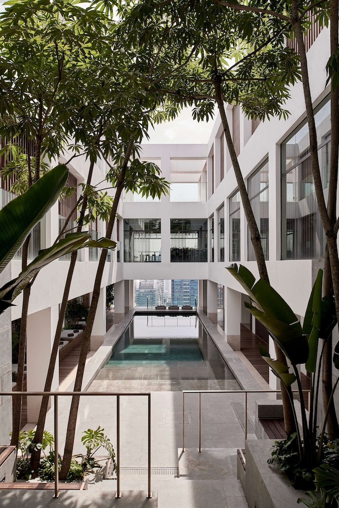 ALILA BANGSAR KUALA LUMPUR 52/54