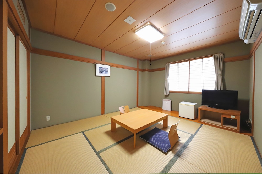 Smile Hotel Takaoka Ekimae 25/58