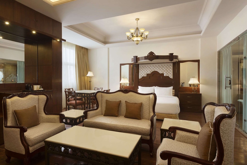 Ramada Plaza by Wyndham Chandigarh Zirakpur 38/58