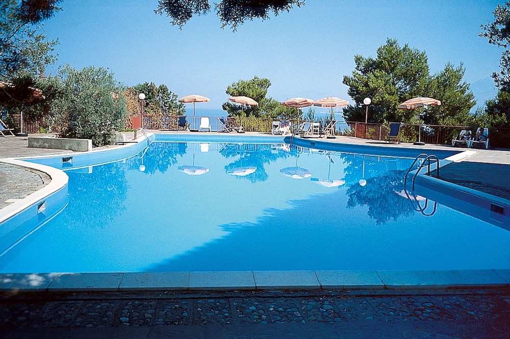 HOTELCLUB GUARDACOSTA 17/50