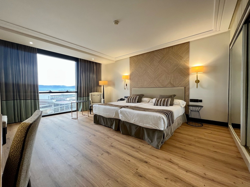 غرفة بإطلالة على البحر مفردة بسريرين منفصلين، Hotel Bahia 6/10
