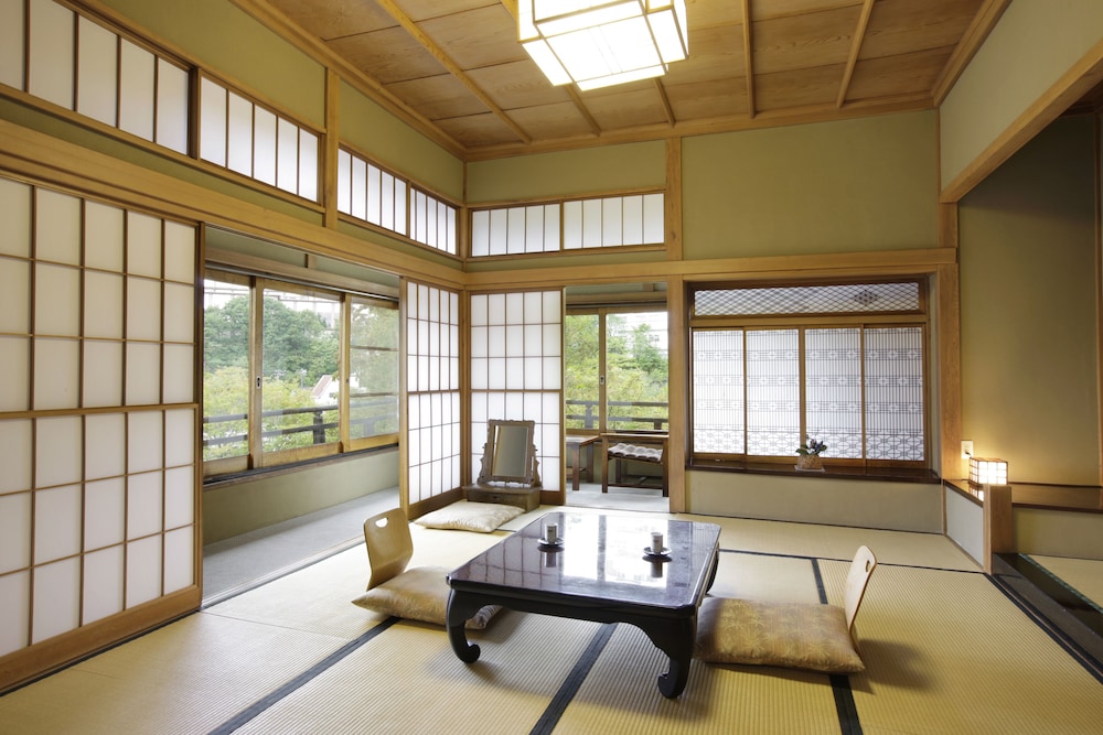 Kusatsu Hotel 39/61