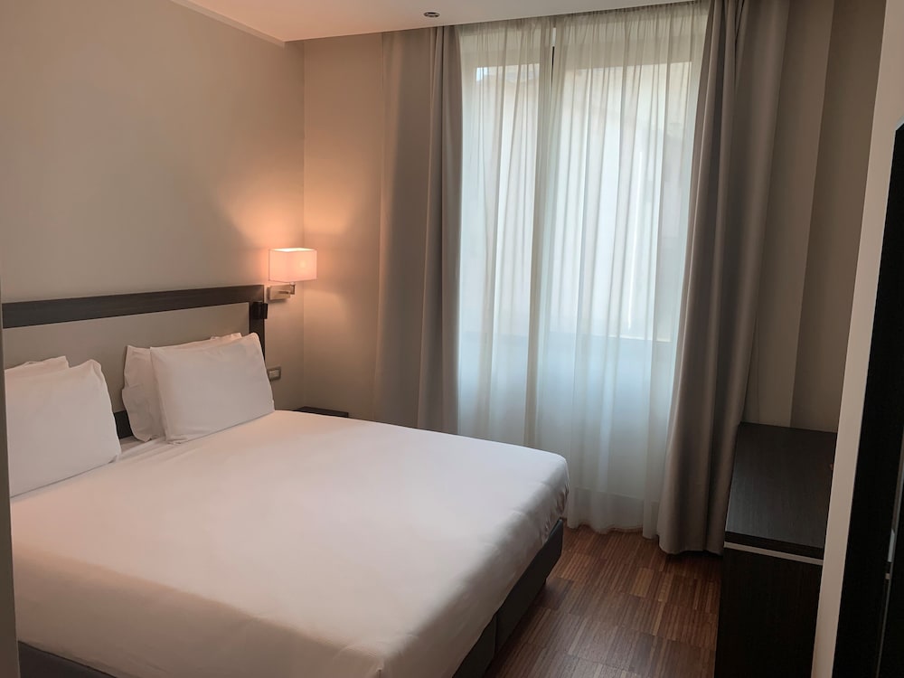 Hotel Leonardo Da Vinci 26/57