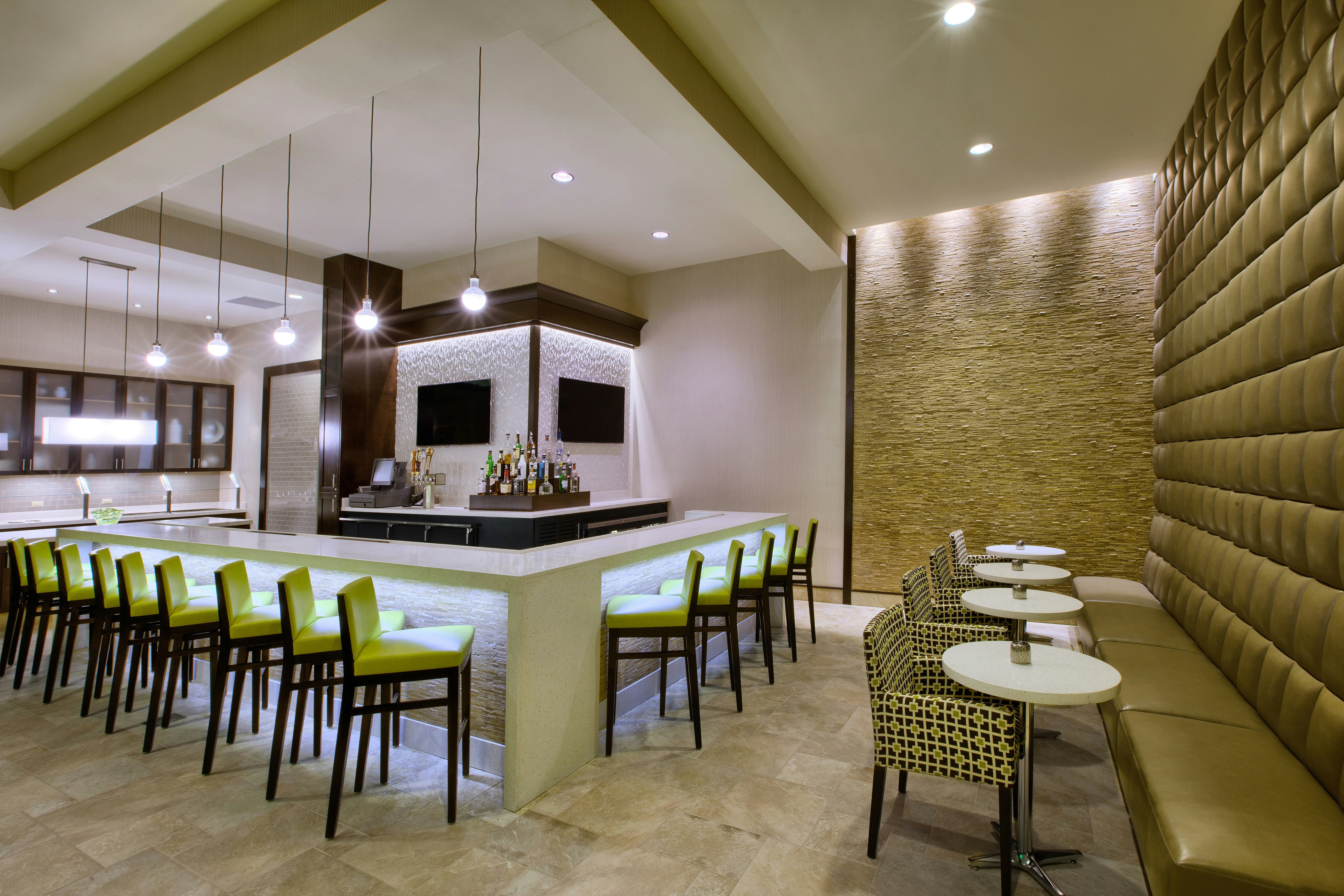 Hilton Garden Inn Raleigh Cary 46/67