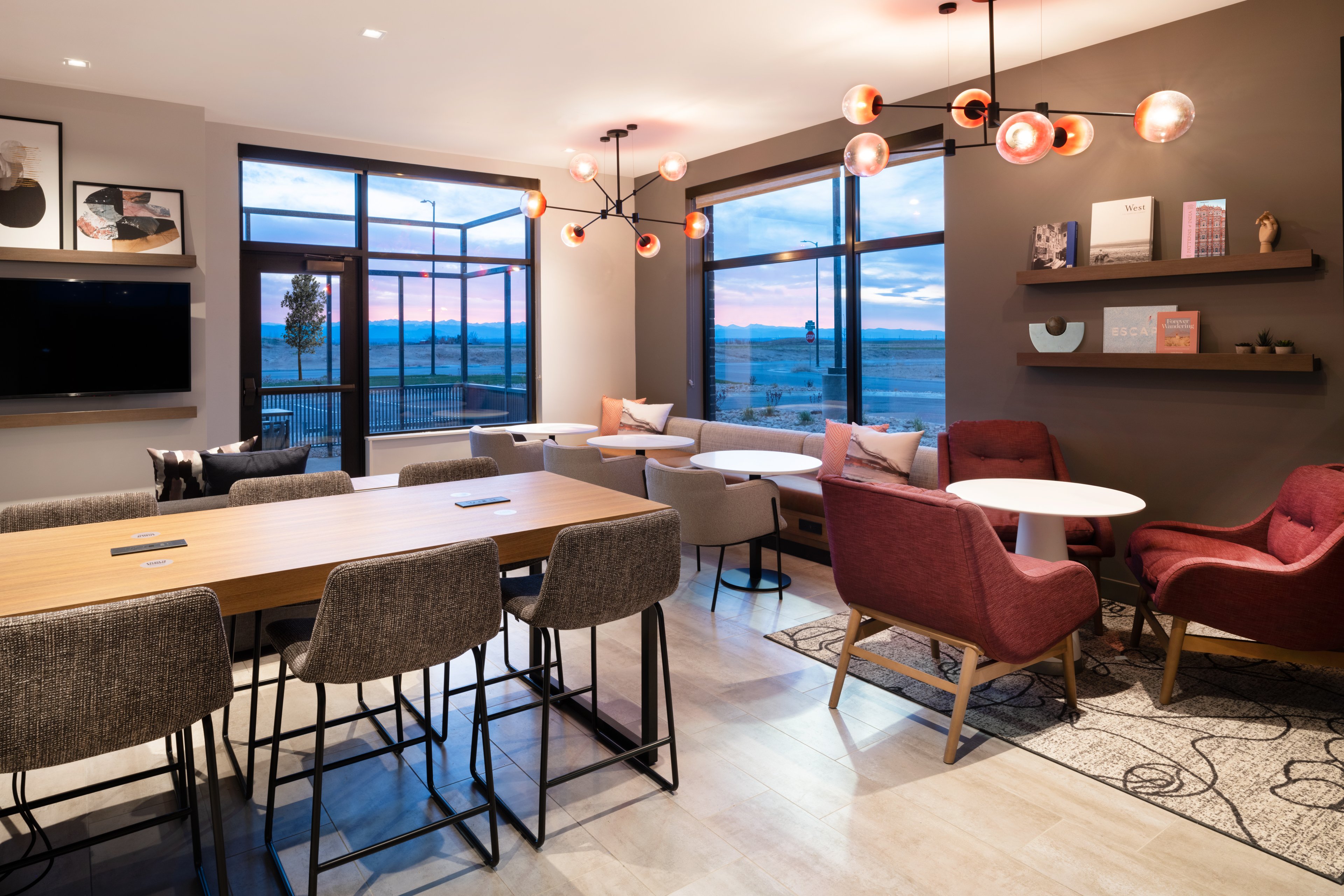 Atwell Suites Denver Airport Tower Road 26/33