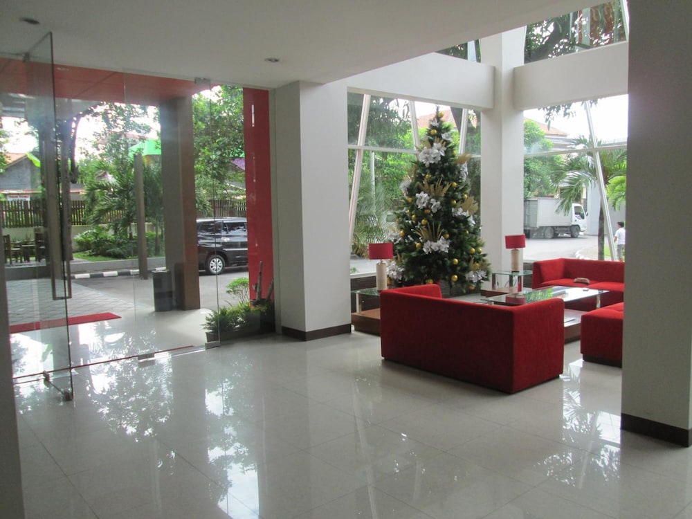 The Victoria Hotel Yogyakarta 13/62