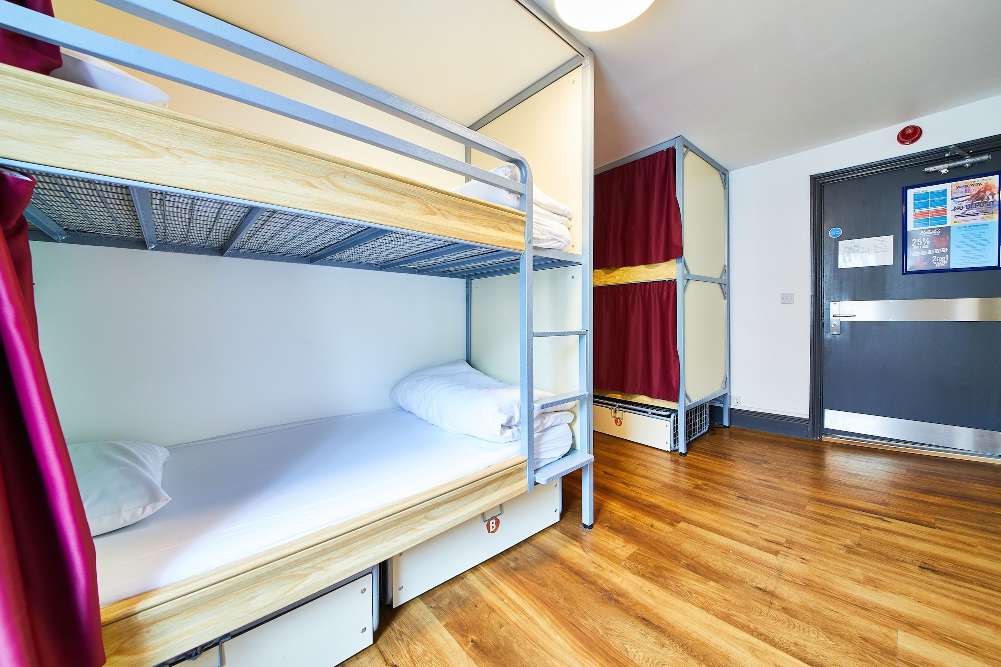 Mixed Dorm, 10 Beds, 5 Bunk Beds, Shared Bathroom