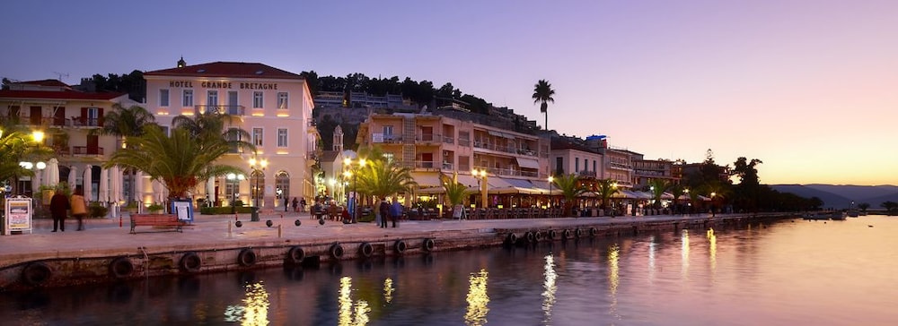 Grande Bretagne Hotel 7/53