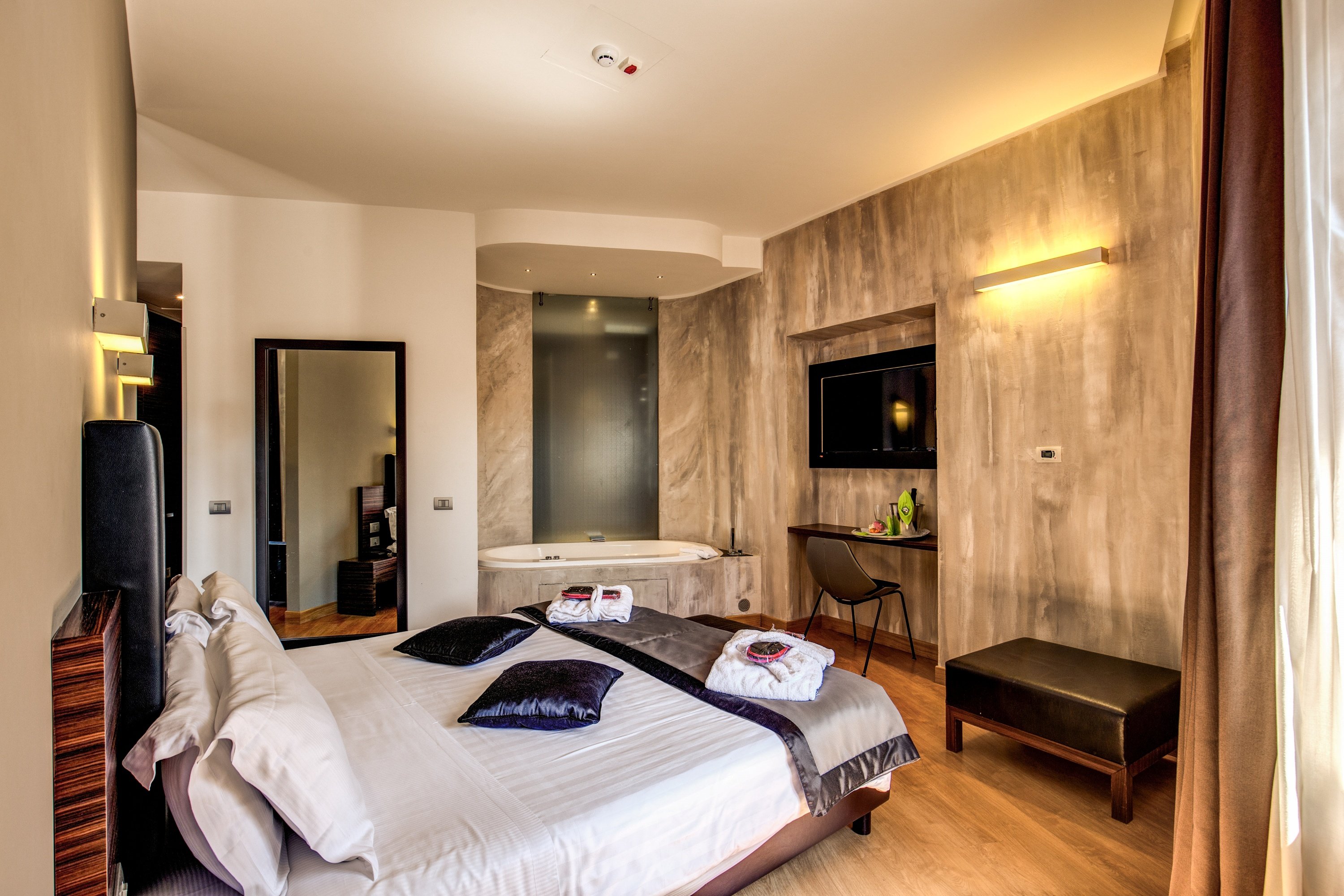 Hotel Trevi Collection 72/109