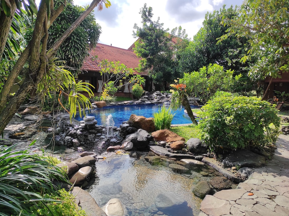 Duta Garden Boutique Villa 14/65