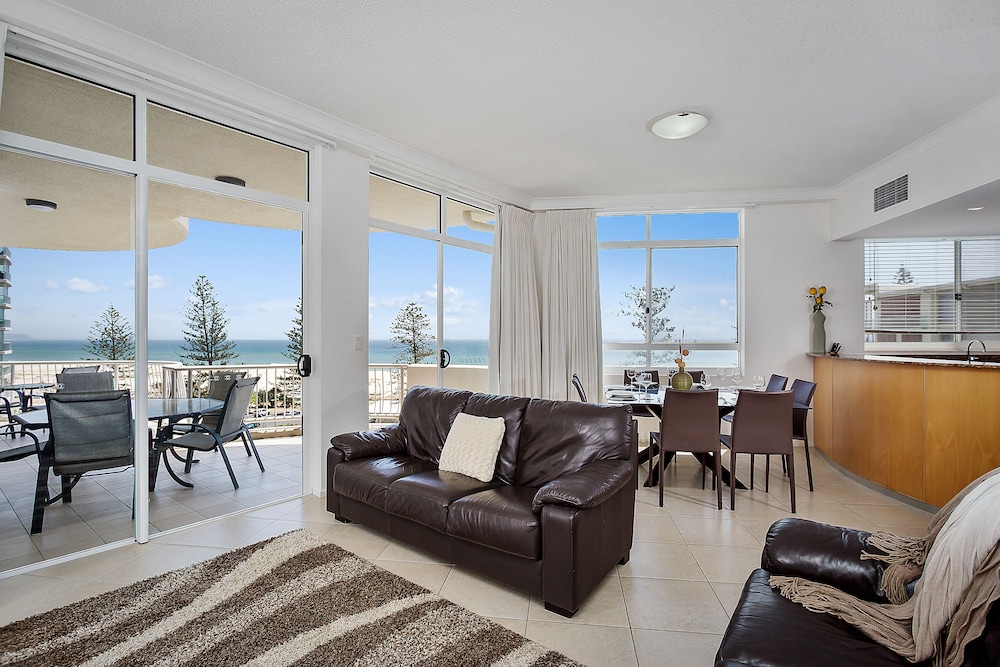 Kirra Beach Apartments 53/78