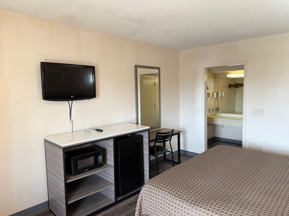 Express Inn -Rahway 25/46