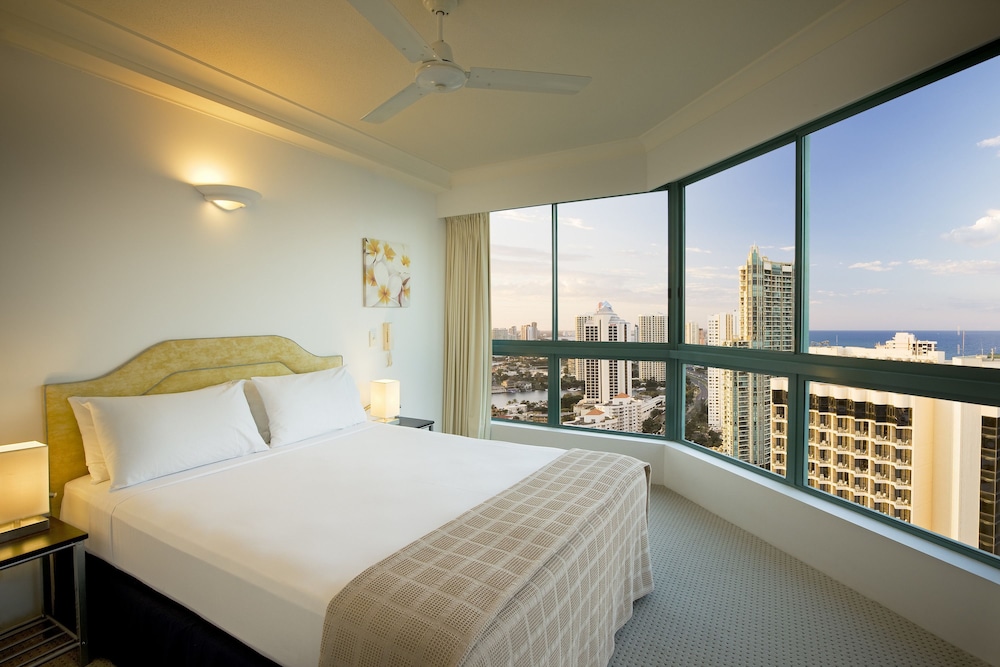 Mantra Crown Towers Surfers Paradise 34/95