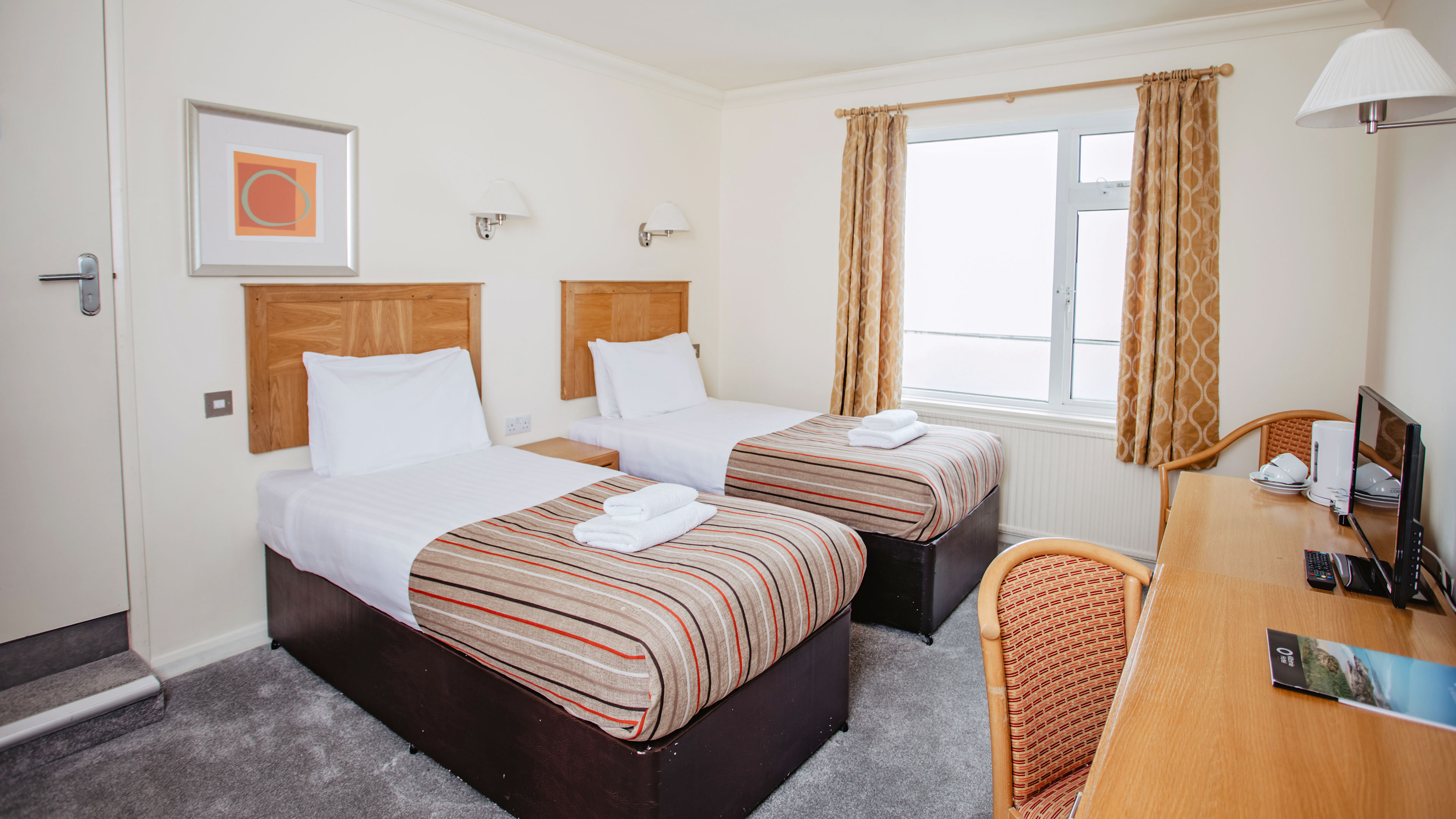 Kilbirnie Hotel 11/33