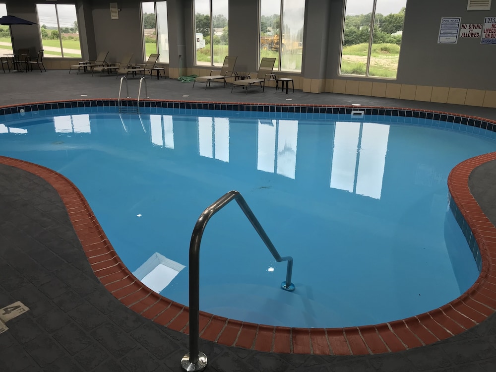 Quality Inn And Conference Center Richmond, IN 1/29