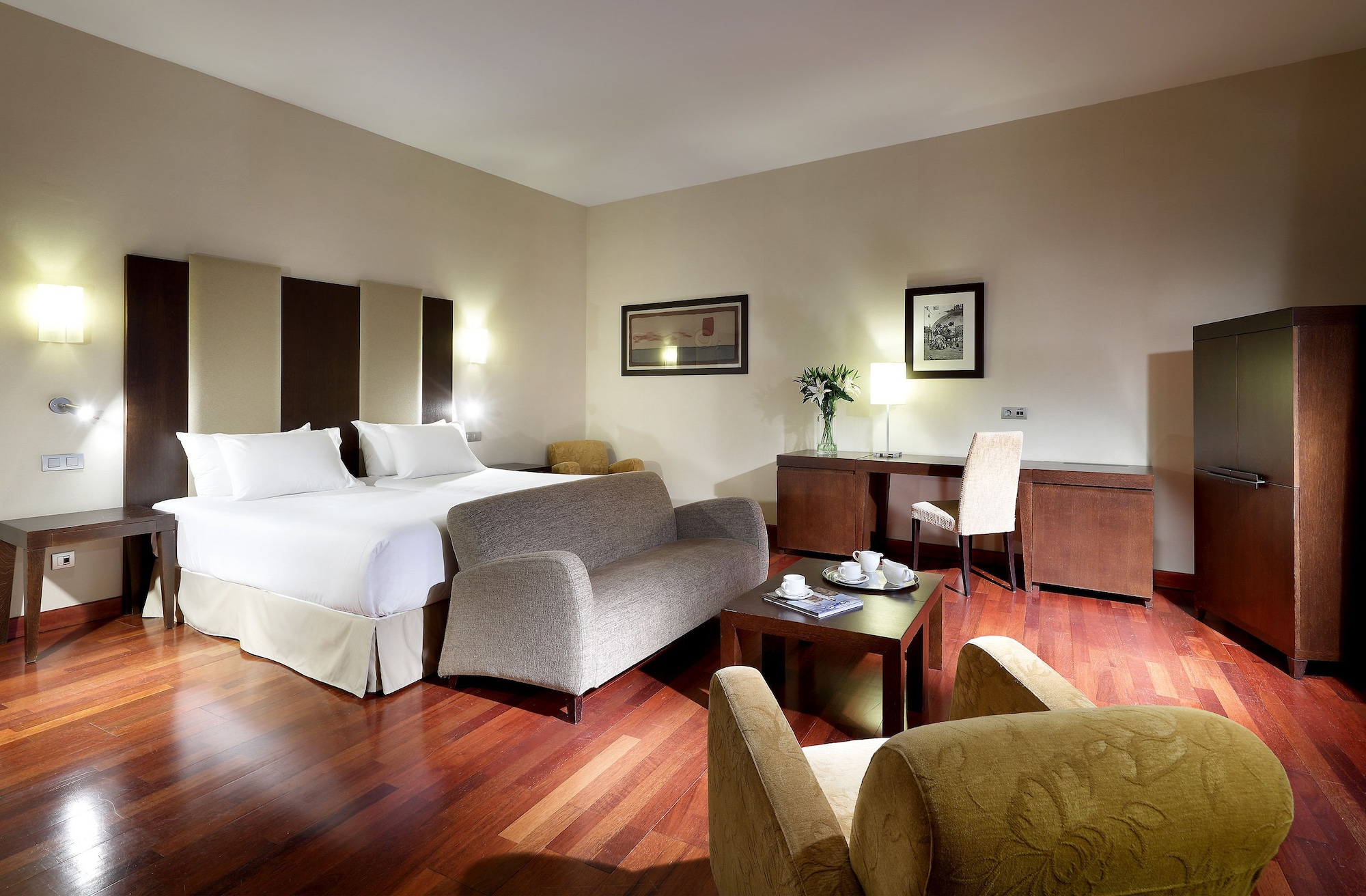 Room, Single, Double Bed, Eurostars Palacio Santa Marta 3/8