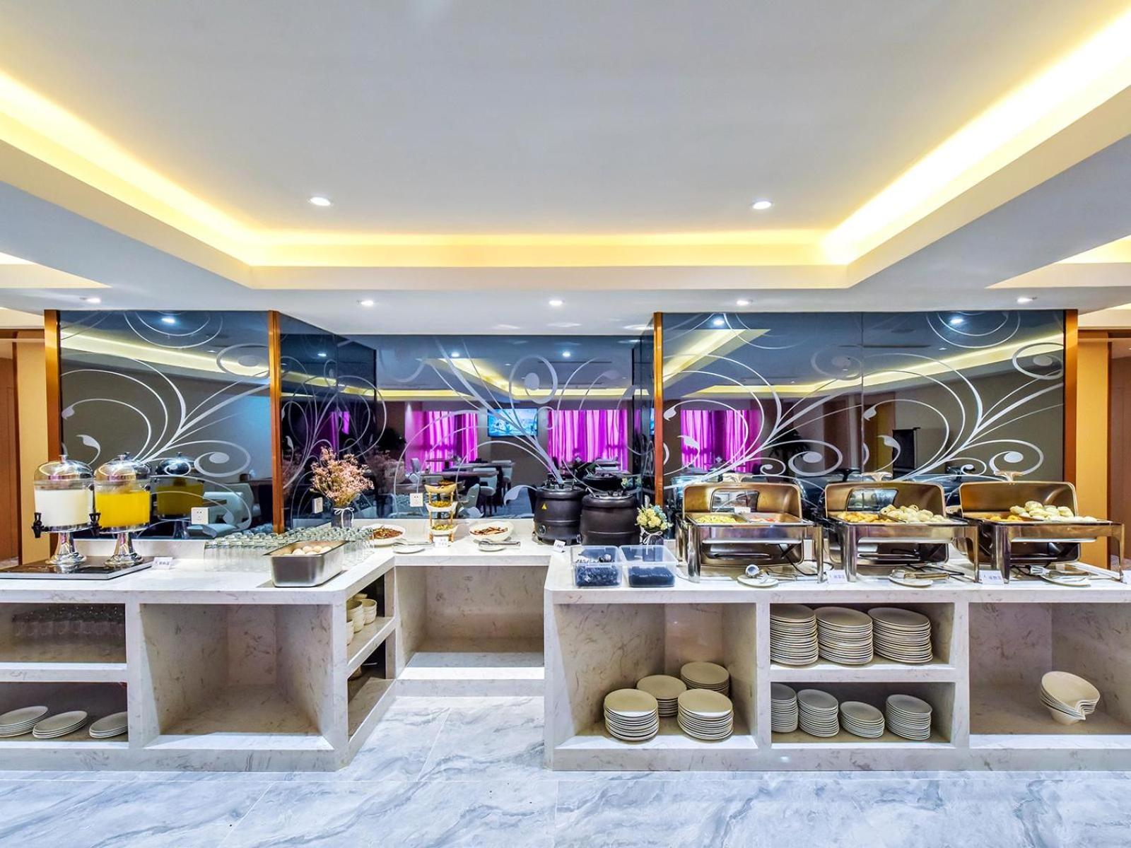 Lavande Hotel (Chongqing Longtousi North Railway Station) 33/38