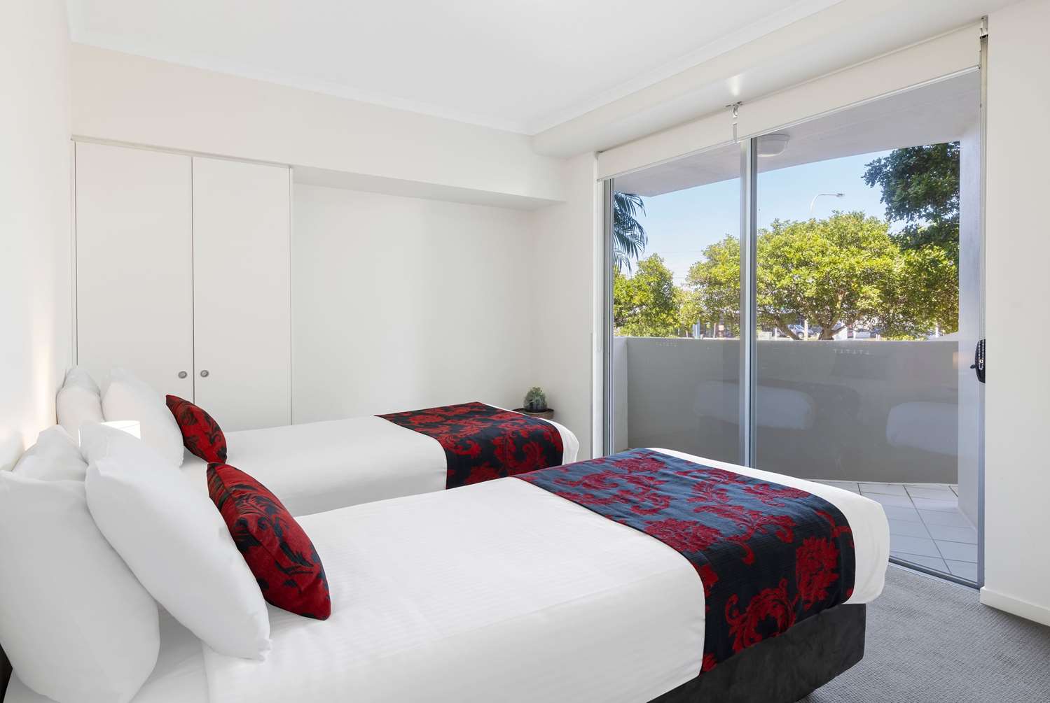 RAMADA BY WYNDHAM MARCOOLA BEACH 12/45