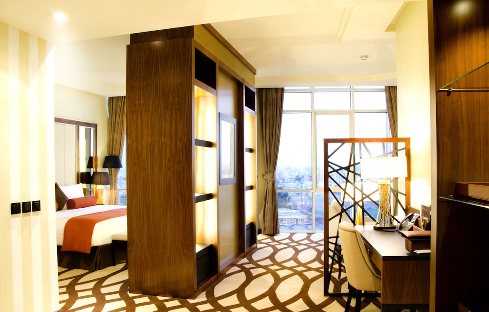 Quartz, Suite, King Bed
