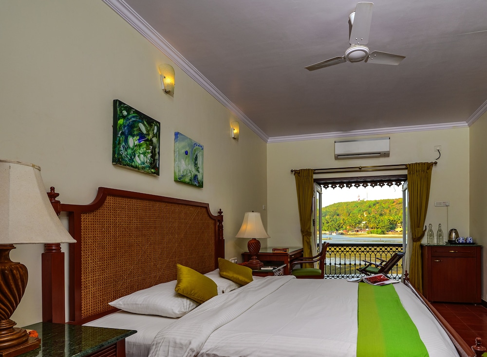 Neemrana's Three Waters - 20th century, Betul, South Goa 9/39