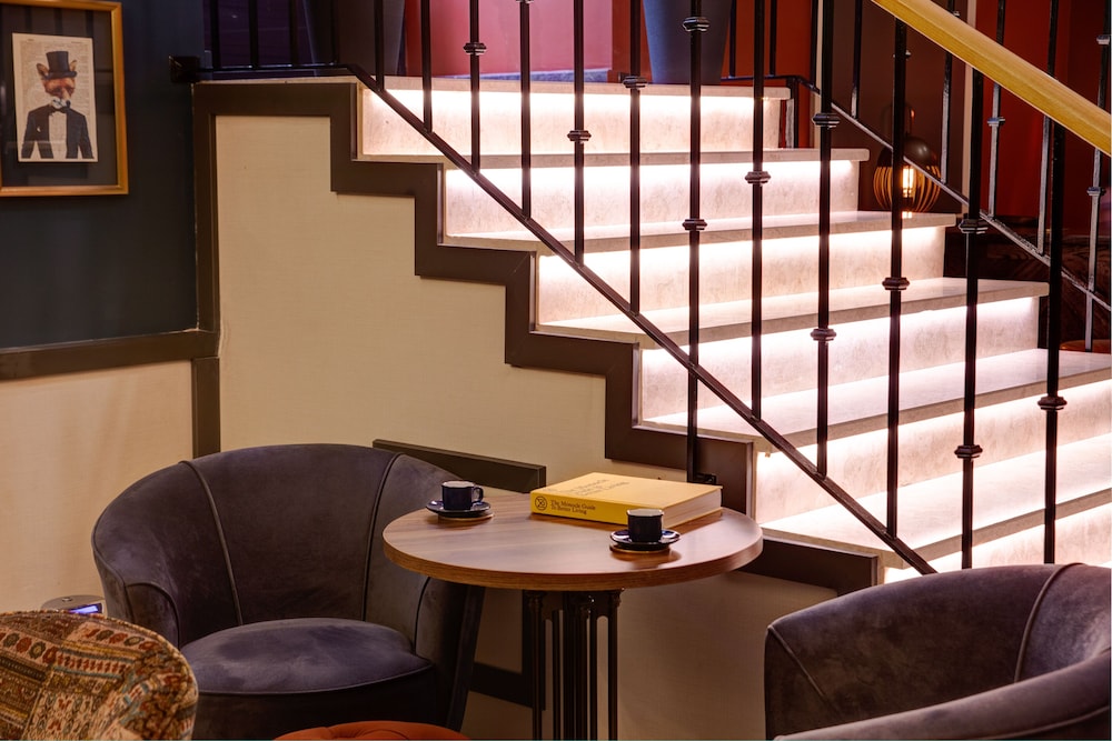 The Fox Hotel Taksim 62/69