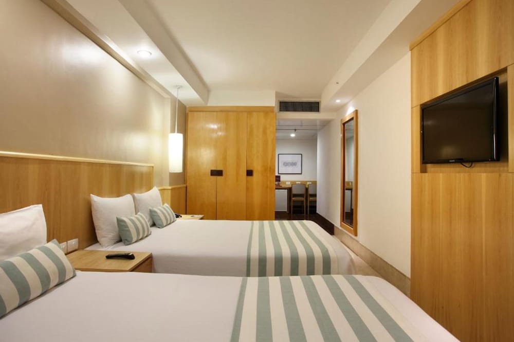 STANDARD, DOUBLE BED