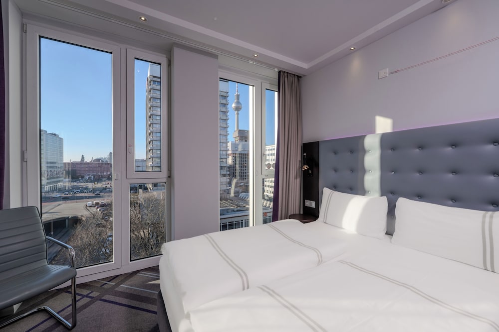 Standard, Double Bed, Accessible
