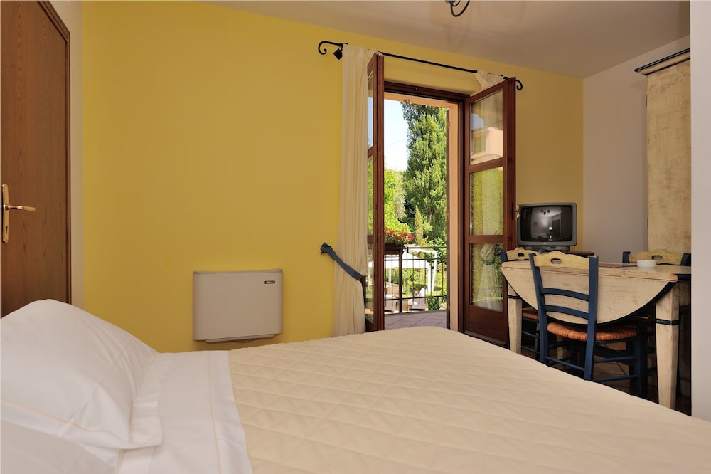 Guesia Village Hotel 21/78