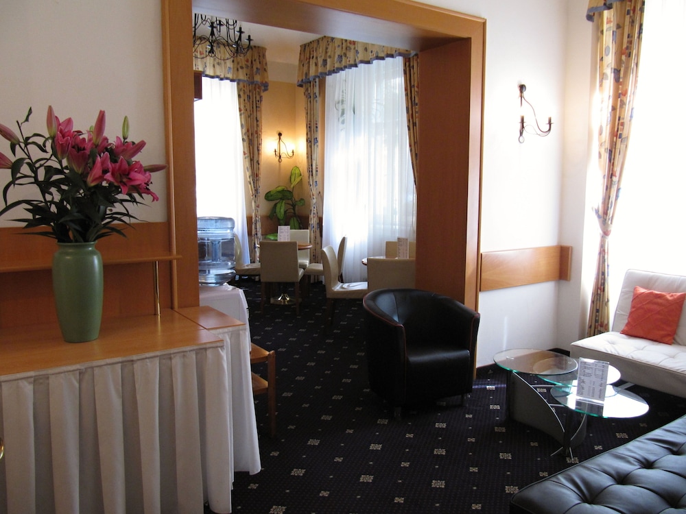 Hotel Machova 31/50
