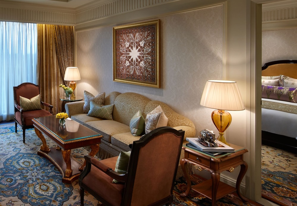 The Leela Palace New Delhi 40/74