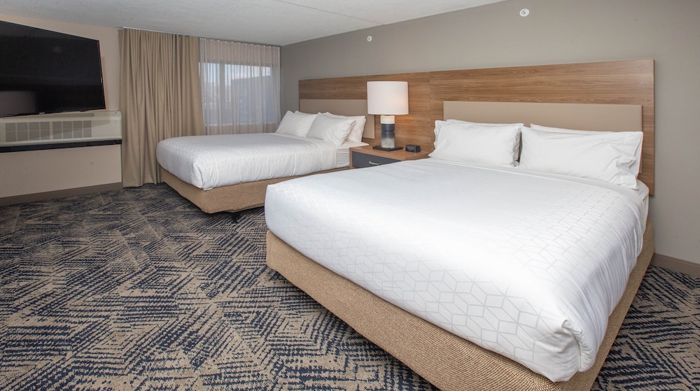 Candlewood Suites Cleveland South Independence 18/47