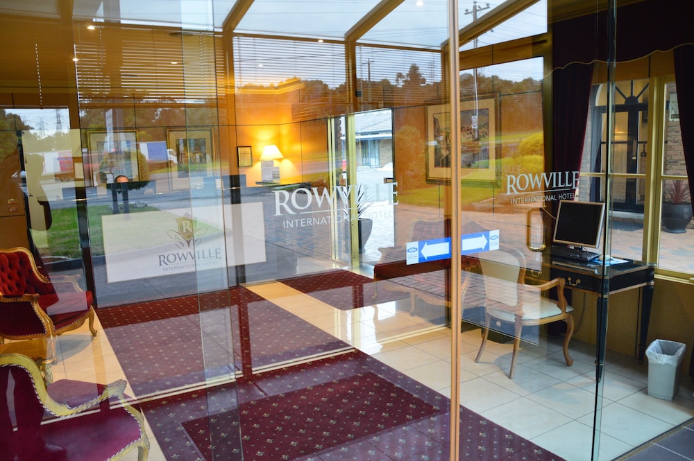 ROWVILLE INTERNATIONAL HOTEL 33/46