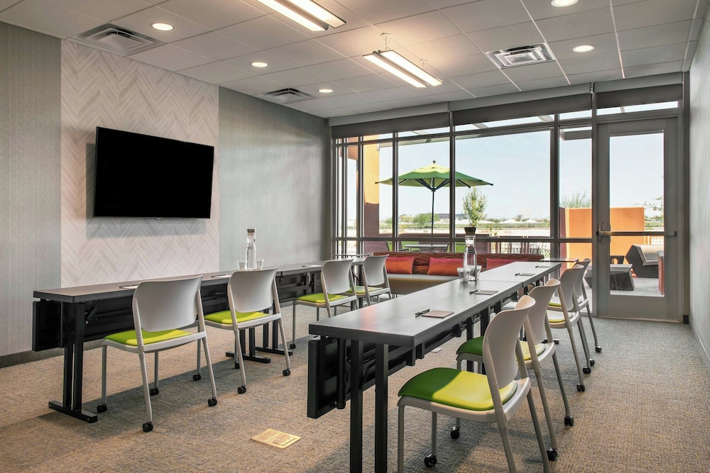 SpringHill Suites by Marriott Phoenix West/Avondale 15/21
