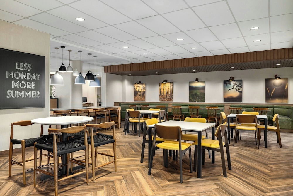 Fairfield Inn & Suites by Marriott San Antonio Medical Center 33/50
