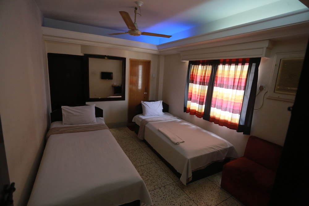 Nagar Valley Hotel 16/50